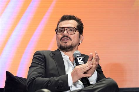 家庭影院D1 Y 開啟智能娛樂新紀(jì)元，實(shí)業(yè)投資的創(chuàng)新機(jī)遇